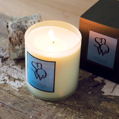 O&C Signature Snow Candle