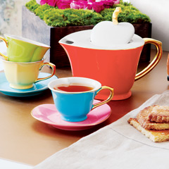 Royal Hearts Tea Set