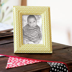Little Pea Fabric Frame